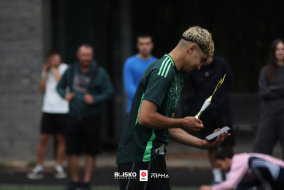 <a href="https://st.getinfootball.com/albums/1097068/68c46da32bb79_1920.jpg" target="_blank">Download original</a>