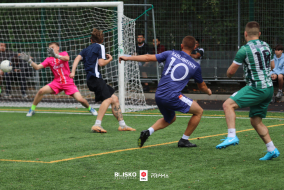 <a href="https://st.getinfootball.com/albums/1097076/68c4a2d69a2ea_1920.jpg" target="_blank">Download original</a>