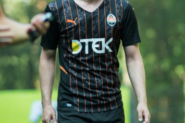 <a href="https://st.getinfootball.com/albums/1097150/68c8adf94a902_1920.jpg" target="_blank">Завантажити оригінал</a>