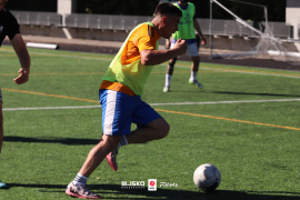 <a href="https://st.getinfootball.com/albums/1097383/68d49c92243fa_1920.jpg" target="_blank">Download original</a>