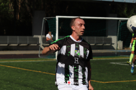 <a href="https://st.getinfootball.com/albums/1097385/68d4a0bb8dacc_1920.jpg" target="_blank">Download original</a>