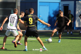 <a href="https://st.getinfootball.com/albums/1097385/68d4a0d52b9e5_1920.jpg" target="_blank">Download original</a>