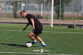 <a href="https://st.getinfootball.com/albums/1097385/68d4a10ecd4df_1920.jpg" target="_blank">Download original</a>