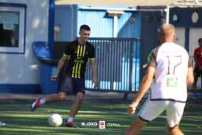 <a href="https://st.getinfootball.com/albums/1097385/68d4a1322e259_1920.jpg" target="_blank">Download original</a>