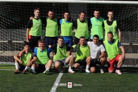 <a href="https://st.getinfootball.com/albums/1097386/68d4a2a8be3db_1920.jpg" target="_blank">Download original</a>