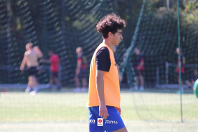 <a href="https://st.getinfootball.com/albums/1097386/68d4a3d94ed68_1920.jpg" target="_blank">Download original</a>