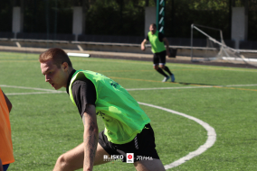 <a href="https://st.getinfootball.com/albums/1097386/68d4a4212f103_1920.jpg" target="_blank">Download original</a>