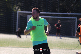 <a href="https://st.getinfootball.com/albums/1097386/68d4a4c9a3459_1920.jpg" target="_blank">Download original</a>