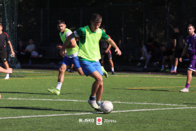 <a href="https://st.getinfootball.com/albums/1097387/68d4a5a1b01b0_1920.jpg" target="_blank">Download original</a>