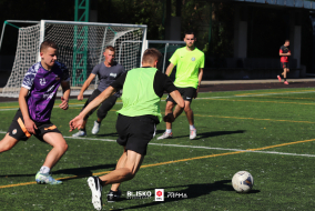 <a href="https://st.getinfootball.com/albums/1097387/68d4a63da39f9_1920.jpg" target="_blank">Download original</a>
