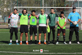 <a href="https://st.getinfootball.com/albums/1097388/68d4a7a93ae0e_1920.jpg" target="_blank">Download original</a>