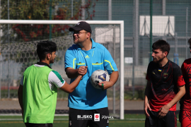 <a href="https://st.getinfootball.com/albums/1097388/68d4a7cc2c4e1_1920.jpg" target="_blank">Download original</a>