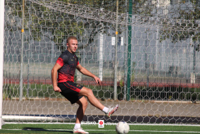 <a href="https://st.getinfootball.com/albums/1097388/68d4a7fe8f595_1920.jpg" target="_blank">Download original</a>