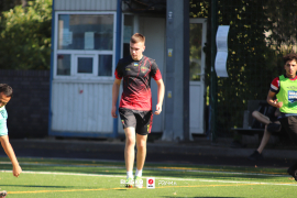 <a href="https://st.getinfootball.com/albums/1097388/68d4a81b0e6e0_1920.jpg" target="_blank">Download original</a>