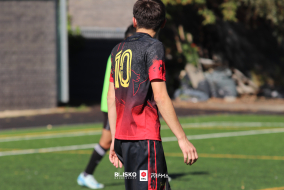 <a href="https://st.getinfootball.com/albums/1097388/68d4a8624ccd8_1920.jpg" target="_blank">Download original</a>