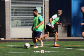 <a href="https://st.getinfootball.com/albums/1097388/68d4a8a12d08e_1920.jpg" target="_blank">Download original</a>