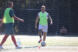 <a href="https://st.getinfootball.com/albums/1097389/68d4ab4aafeb7_1920.jpg" target="_blank">Download original</a>