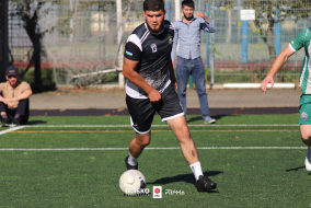 <a href="https://st.getinfootball.com/albums/1097390/68d4ac6a5134a_1920.jpg" target="_blank">Download original</a>
