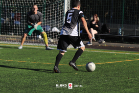 <a href="https://st.getinfootball.com/albums/1097390/68d4ac8b240a4_1920.jpg" target="_blank">Download original</a>