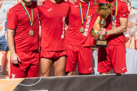 <a href="https://st.getinfootball.com/albums/1097404/68d581ece7fcd_1920.jpg" target="_blank">Завантажити оригінал</a>