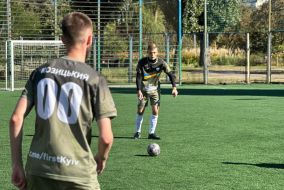 <a href="https://st.getinfootball.com/albums/1097414/68d904b1bf951_1920.jpeg" target="_blank">Завантажити оригінал</a>