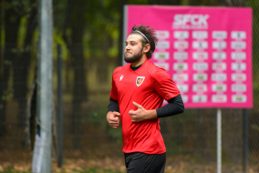 <a href="https://st.getinfootball.com/albums/1097421/68da4f62abace_1920.jpg" target="_blank">Завантажити оригінал</a>