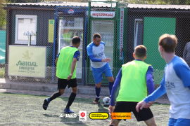 <a href="https://st.getinfootball.com/albums/1097452/68daa519104d8_1920.jpg" target="_blank">Завантажити оригінал</a>