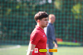 <a href="https://st.getinfootball.com/albums/1097454/68daaecc4c484_1920.jpg" target="_blank">Завантажити оригінал</a>