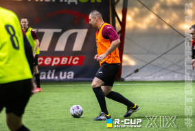 <a href="https://st.getinfootball.com/albums/1097478/68dad7b016d18_1920.jpg" target="_blank">Завантажити оригінал</a>