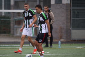 <a href="https://st.getinfootball.com/albums/1097564/68df19d2bdf52_1920.jpg" target="_blank">Download original</a>