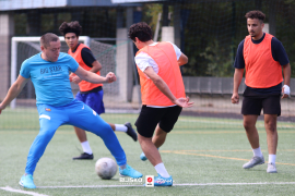 <a href="https://st.getinfootball.com/albums/1097565/68df1b17d4603_1920.jpg" target="_blank">Download original</a>
