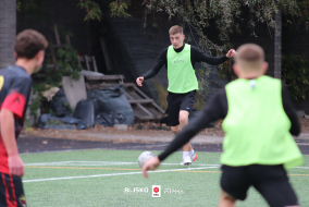 <a href="https://st.getinfootball.com/albums/1097568/68df2063aec74_1920.jpg" target="_blank">Download original</a>