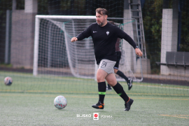 <a href="https://st.getinfootball.com/albums/1097569/68df2155b98fb_1920.jpg" target="_blank">Download original</a>