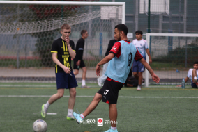 <a href="https://st.getinfootball.com/albums/1097571/68df2486e1521_1920.jpg" target="_blank">Download original</a>