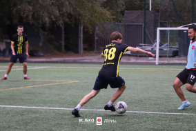 <a href="https://st.getinfootball.com/albums/1097571/68df24d8c8f10_1920.jpg" target="_blank">Download original</a>