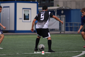 <a href="https://st.getinfootball.com/albums/1097572/68df25c1cdfd8_1920.jpg" target="_blank">Download original</a>