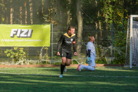 <a href="https://st.getinfootball.com/albums/1097591/68e379f45e148_1920.jpg" target="_blank">Завантажити оригінал</a>
