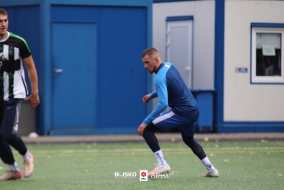 <a href="https://st.getinfootball.com/albums/1097726/68e70638f1739_1920.jpg" target="_blank">Download original</a>