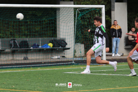 <a href="https://st.getinfootball.com/albums/1097726/68e7064de01f7_1920.jpg" target="_blank">Download original</a>