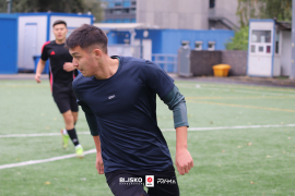 <a href="https://st.getinfootball.com/albums/1097727/68e70a2d0e82d_1920.jpg" target="_blank">Download original</a>