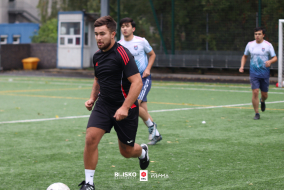 <a href="https://st.getinfootball.com/albums/1097727/68e70a49a8ab5_1920.jpg" target="_blank">Download original</a>