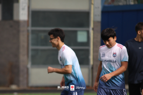 <a href="https://st.getinfootball.com/albums/1097727/68e70af19626d_1920.jpg" target="_blank">Download original</a>