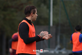 <a href="https://st.getinfootball.com/albums/1097729/68e70fbda53ec_1920.jpg" target="_blank">Download original</a>