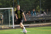 <a href="https://st.getinfootball.com/albums/1097732/68e719c4eff19_1920.jpg" target="_blank">Download original</a>