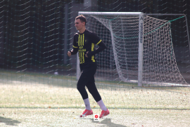 <a href="https://st.getinfootball.com/albums/1097732/68e719e195445_1920.jpg" target="_blank">Download original</a>