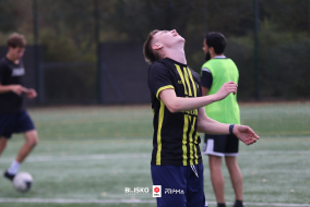 <a href="https://st.getinfootball.com/albums/1097732/68e71aa0e32a8_1920.jpg" target="_blank">Download original</a>