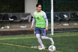 <a href="https://st.getinfootball.com/albums/1097907/68f258adc320d_1920.jpg" target="_blank">Download original</a>