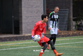 <a href="https://st.getinfootball.com/albums/1097907/68f258e4bf5f4_1920.jpg" target="_blank">Download original</a>