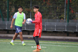 <a href="https://st.getinfootball.com/albums/1097907/68f25950a4810_1920.jpg" target="_blank">Download original</a>