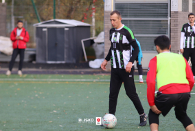 <a href="https://st.getinfootball.com/albums/1098066/68fdbb467a72a_1920.jpg" target="_blank">Download original</a>